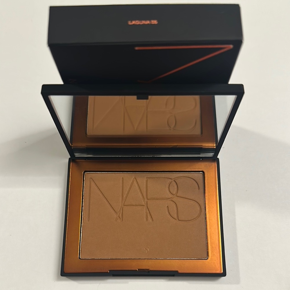 NARS Laguna 05 - Golden Brown Bronzer Matte Finish Compact
